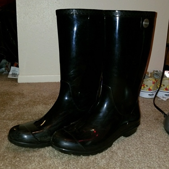 black ugg rain boots